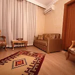 Hasekisultan House